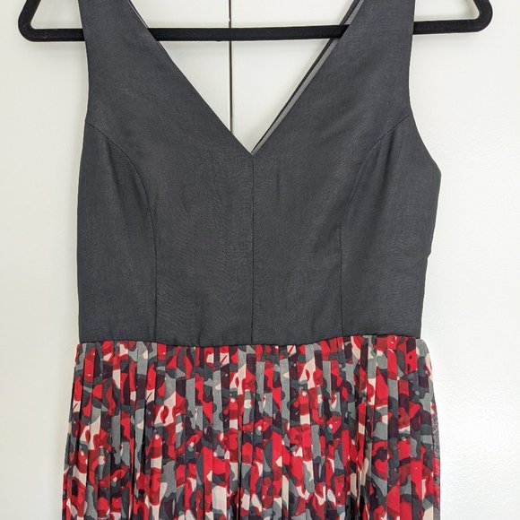 Modcloth black and red pleated maxi dress - Picture 5 of 6